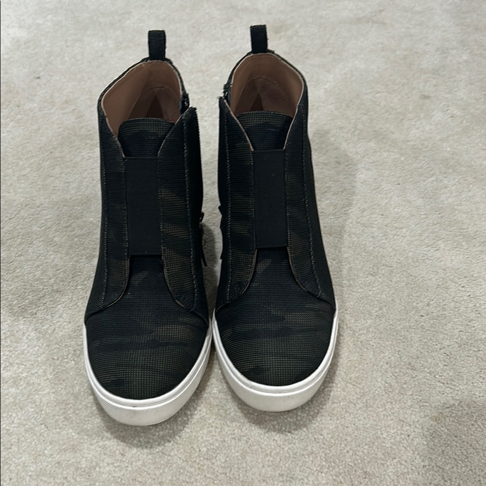 Stylish Black camo Women's Shoes